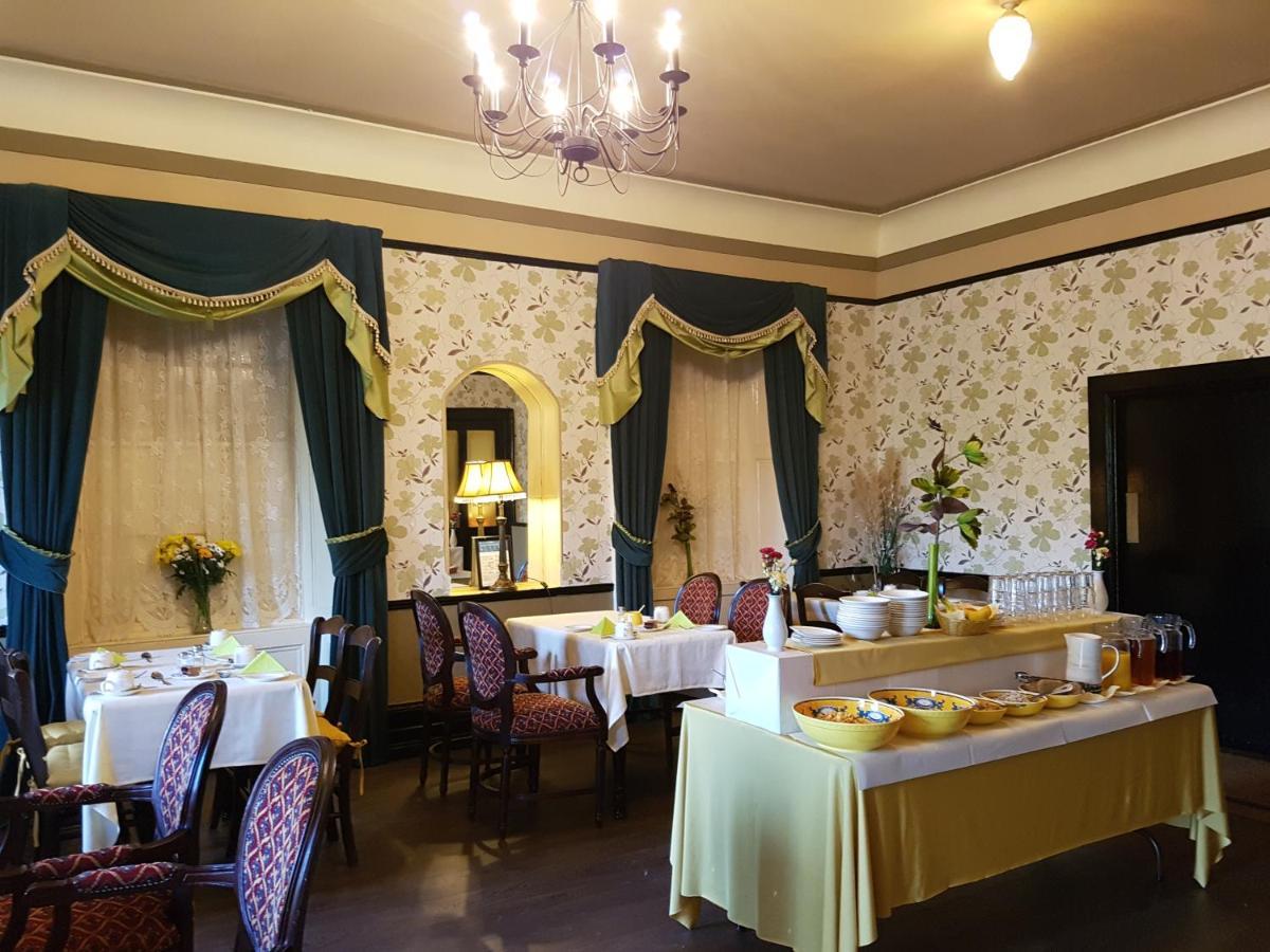 Royal Spa Hotel Lisdoonvarna Exteriör bild